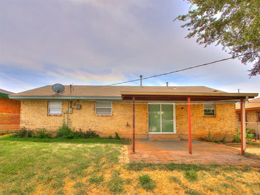 1205 E Madison Street Property Photo 6