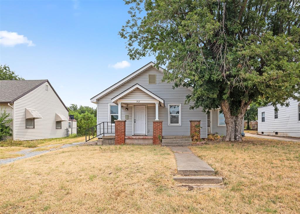 917 S Reno Avenue Property Photo 1