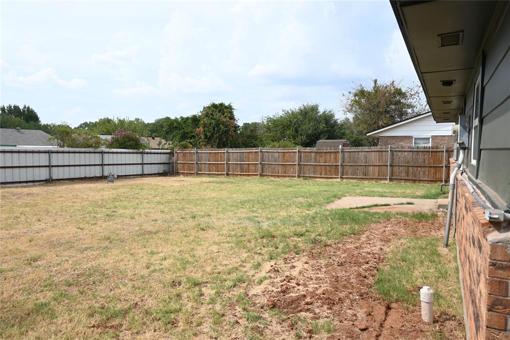 4709 S East Ave Street Property Photo 31