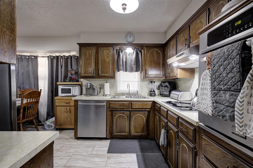 11501 N Miller Avenue Property Photo 15