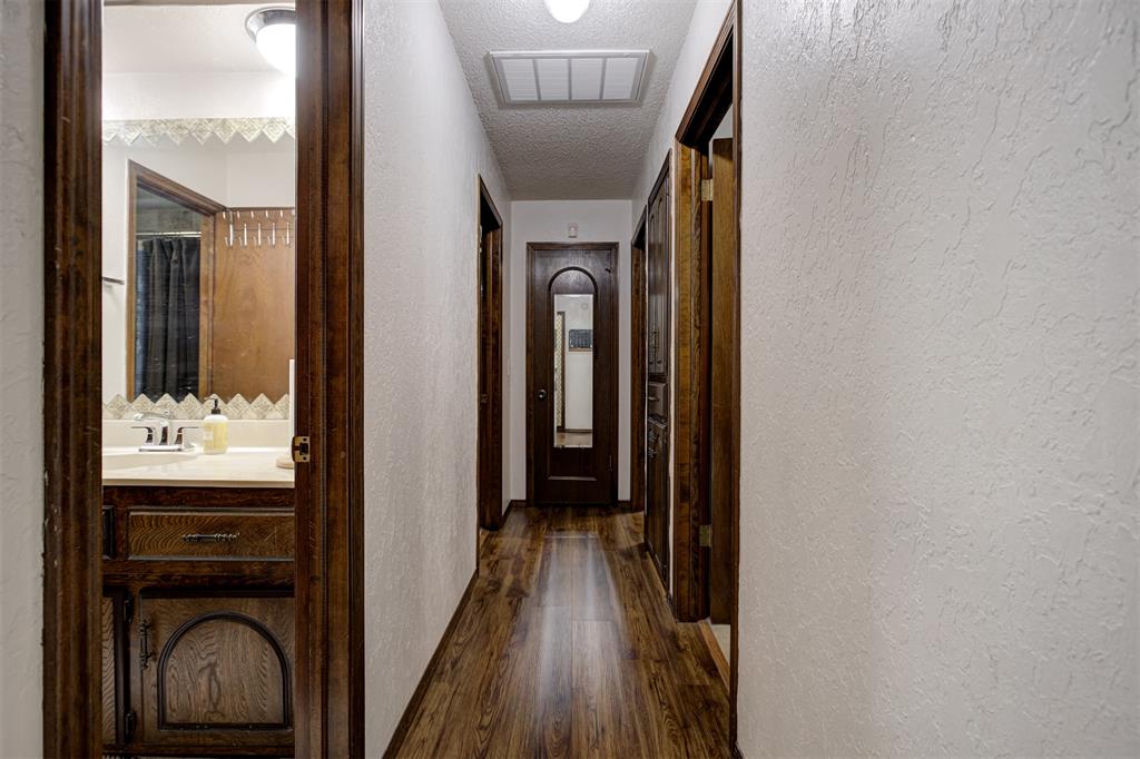 11501 N Miller Avenue Property Photo 23