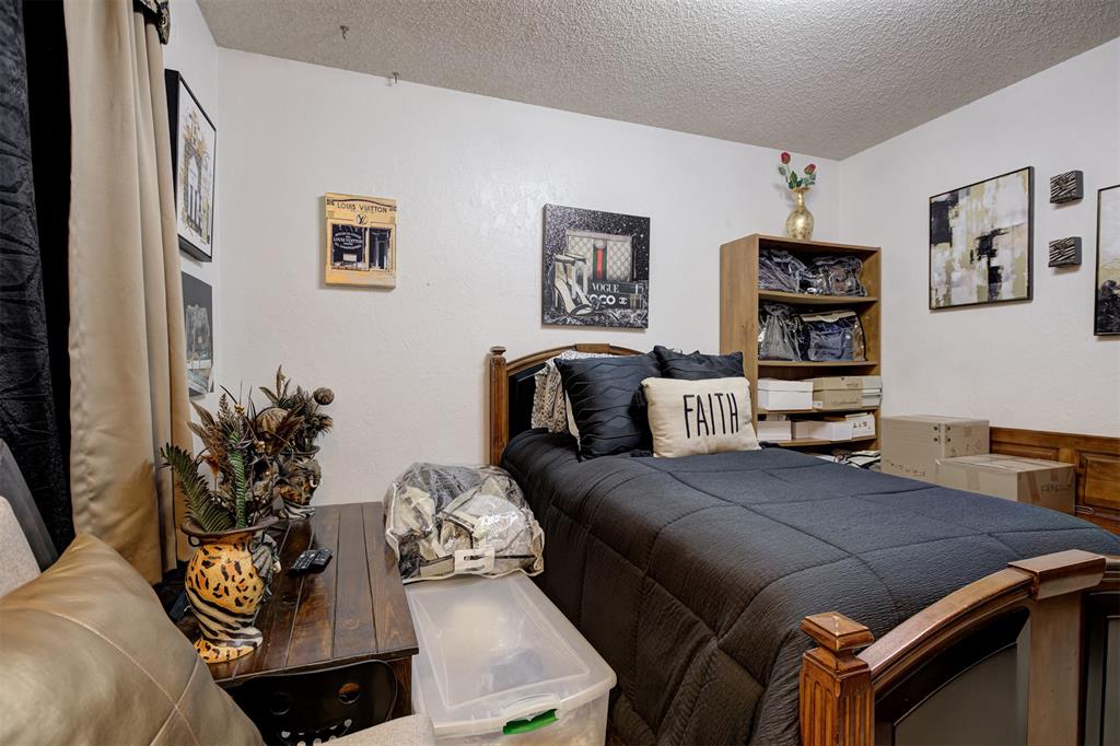 11501 N Miller Avenue Property Photo 35
