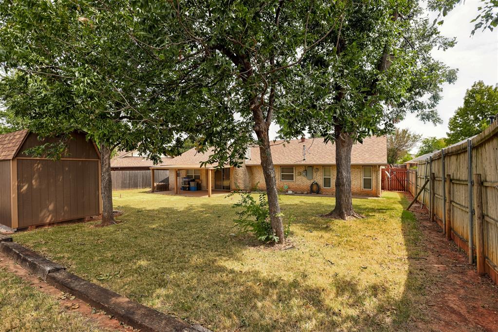 11501 N Miller Avenue Property Photo 44