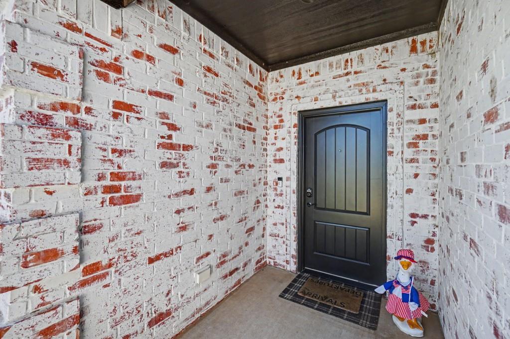 1212 Northridge Boulevard Property Photo 6