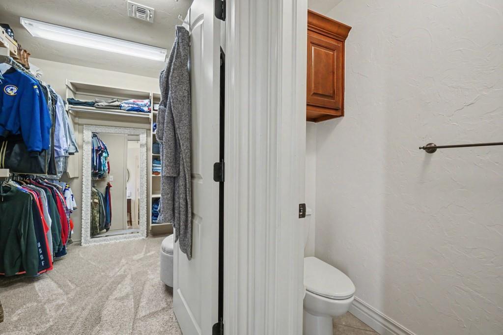 1212 Northridge Boulevard Property Photo 32