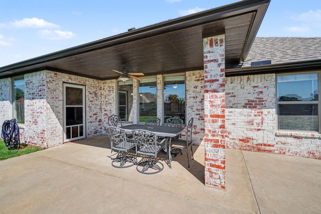 1212 Northridge Boulevard Property Photo 45