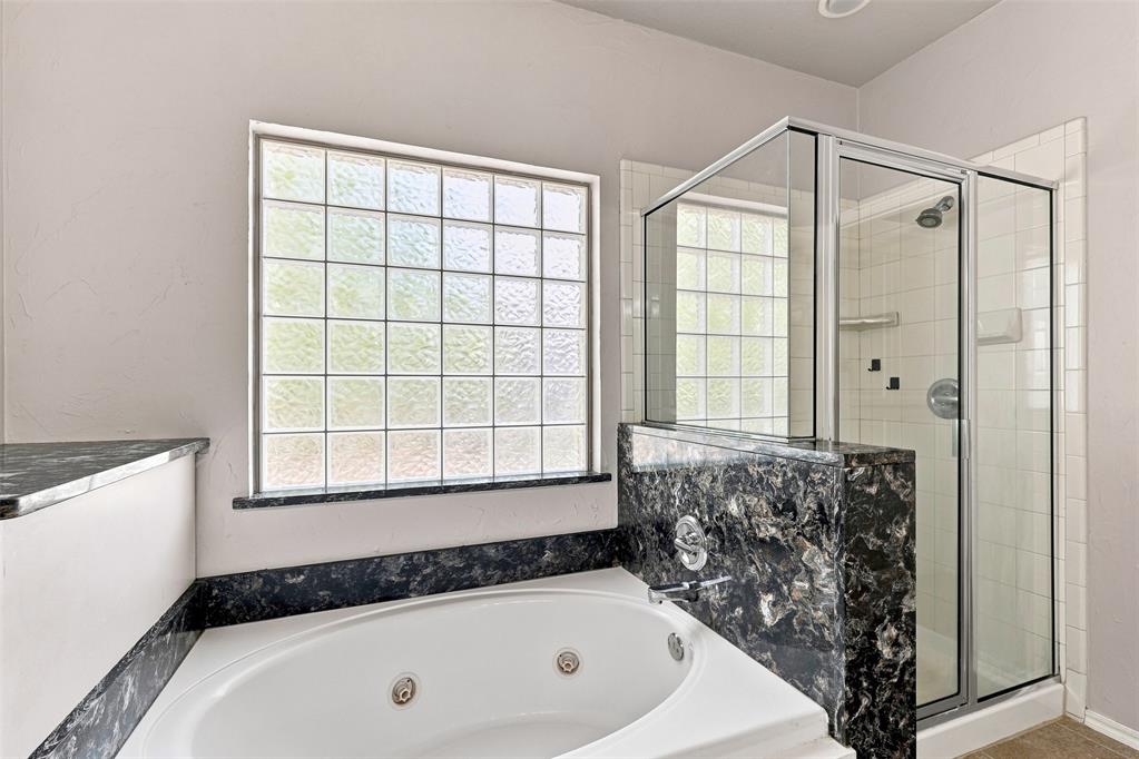 4033 Ne 138th Street Property Photo 16
