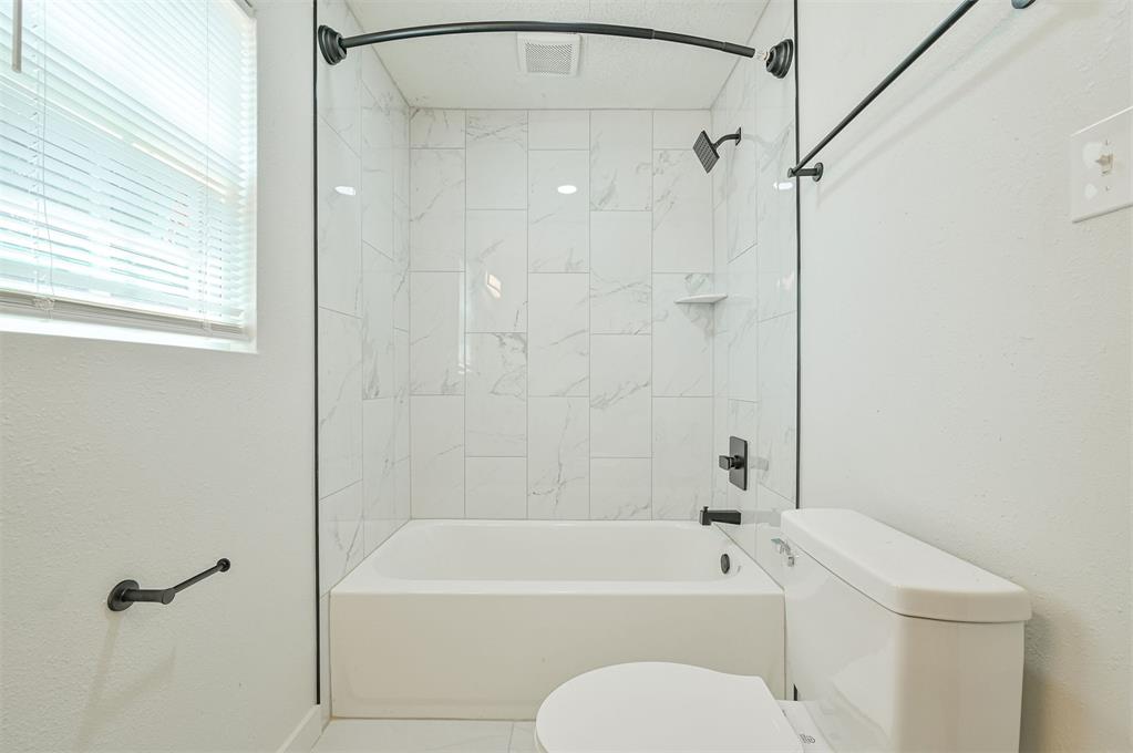 2600 Nw 35th Street Property Photo 20