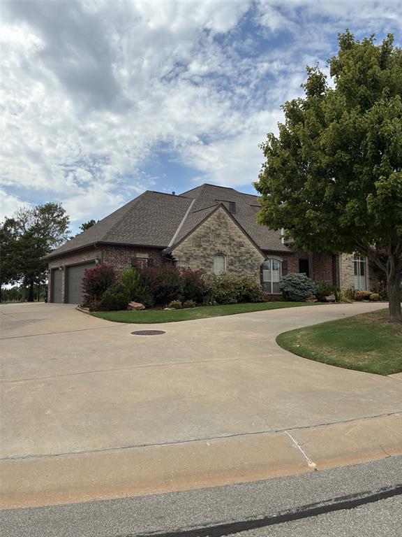 10209 Timber Valley Drive Property Photo 13
