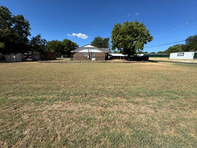 230 N Pecan Property Photo 21