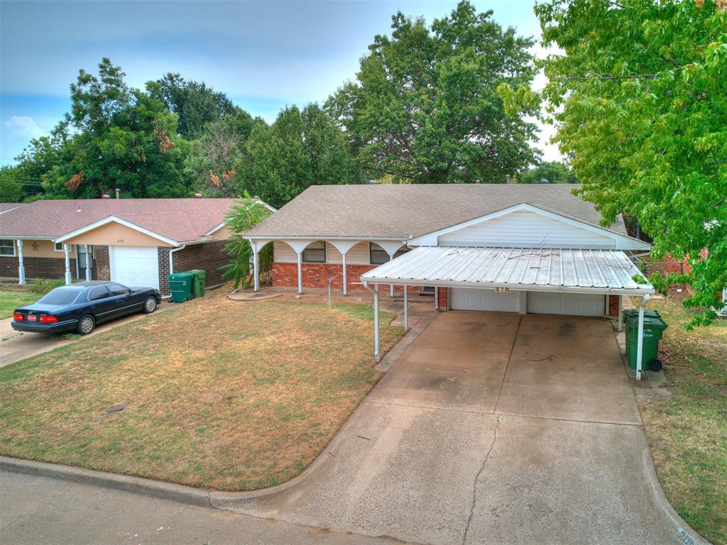 210 E Cherry Avenue Property Photo 4