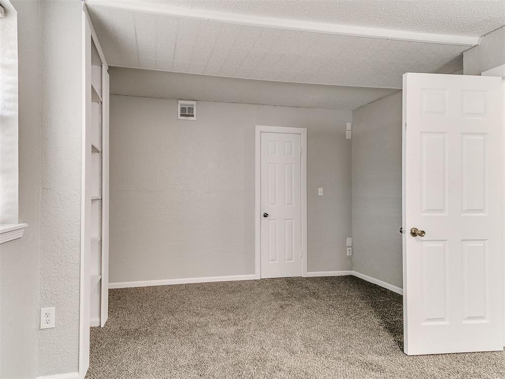 210 E Cherry Avenue Property Photo 37