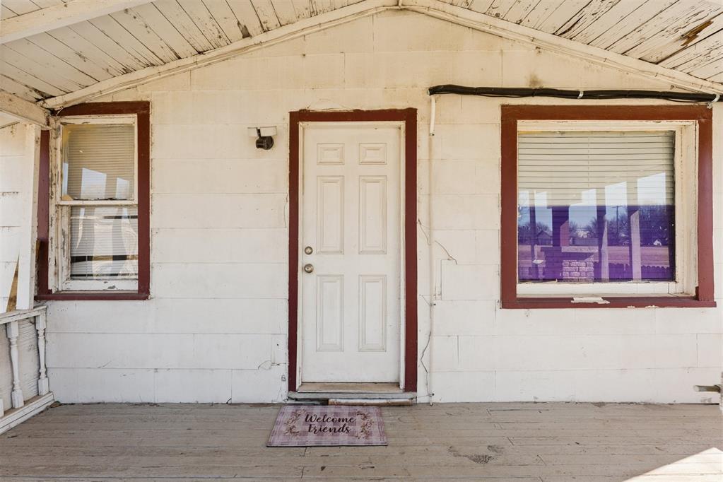 616 N Choctaw Avenue Property Photo 4