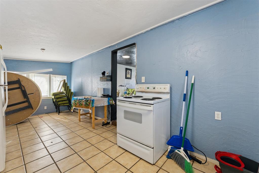 616 N Choctaw Avenue Property Photo 12