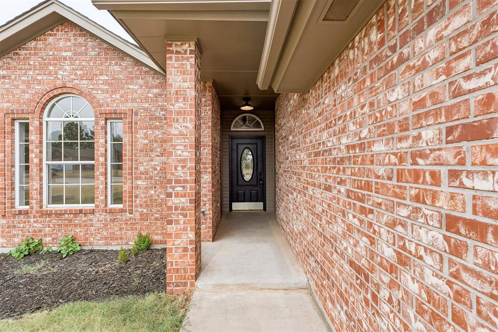 11933 Nw 7th Street Property Photo 2