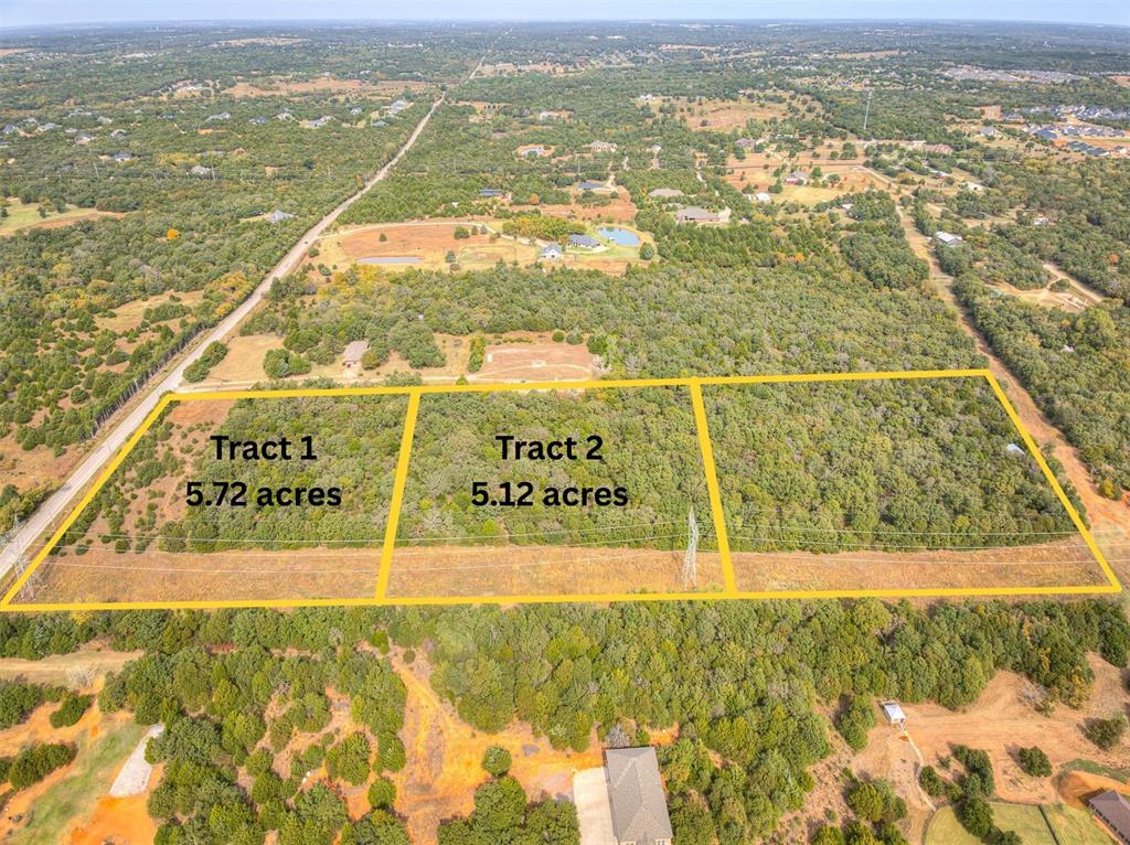 Five Oaks Circle Property Photo 1