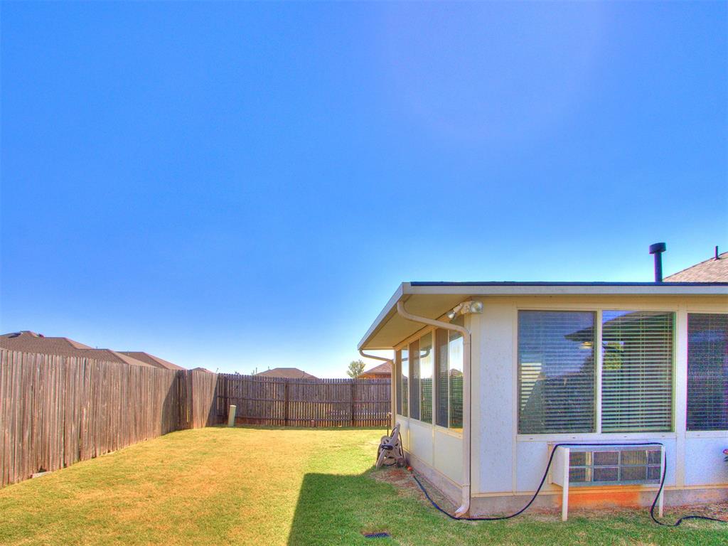 11809 Sw 9th Street Property Photo 7