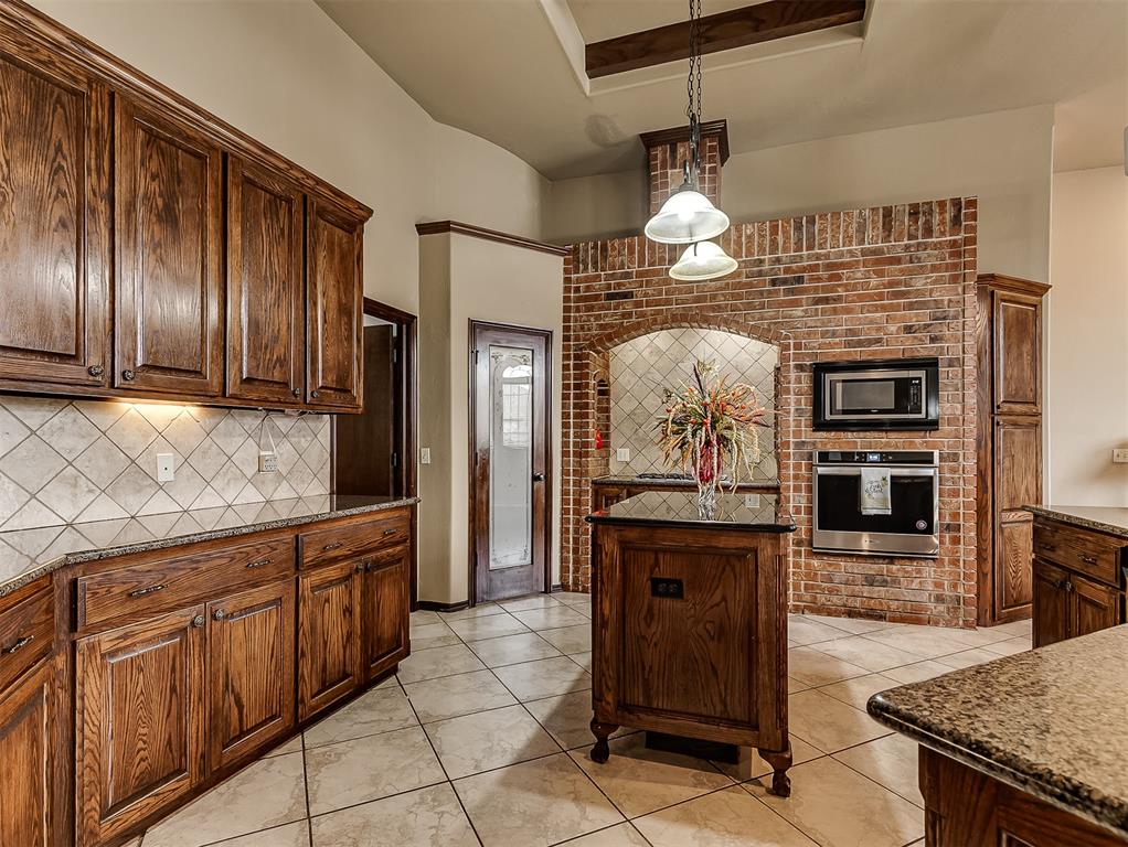 19605 Talavera Lane Property Photo 18