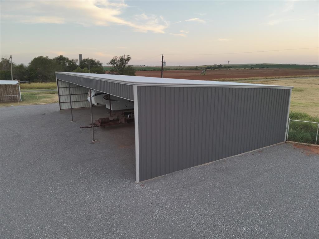 22194 N 58 Hw Highway Property Photo 2