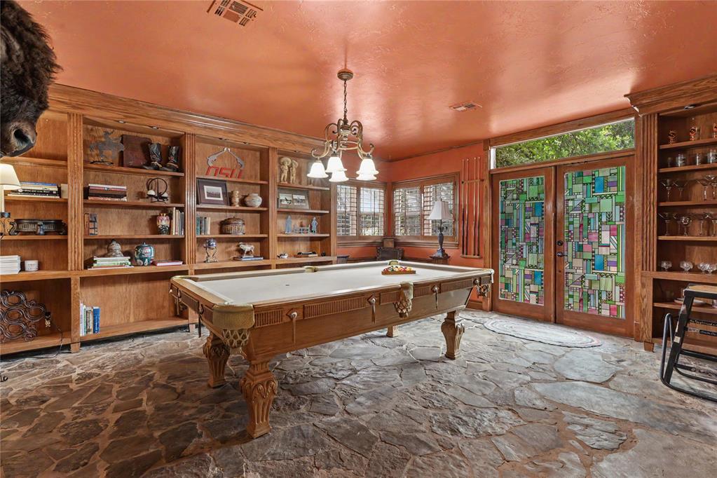 4200 Ne 36th Street Property Photo 4