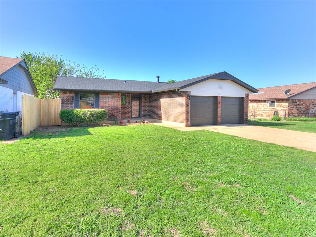 1012 Hargis Lane Property Photo 3