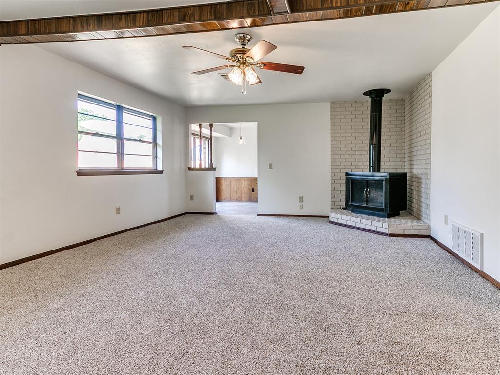 1012 Hargis Lane Property Photo 6