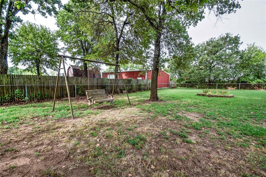 121 Meadow Lane Property Photo 6