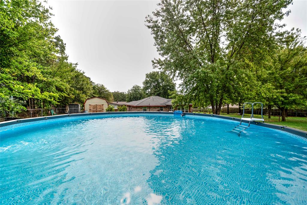 121 Meadow Lane Property Photo 9