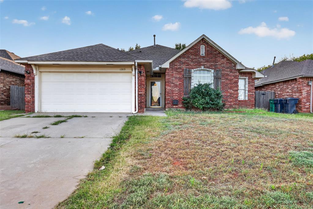 1309 Ethan Lane Property Photo 6