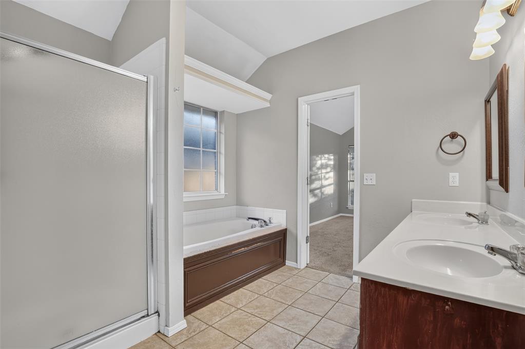 1309 Ethan Lane Property Photo 18