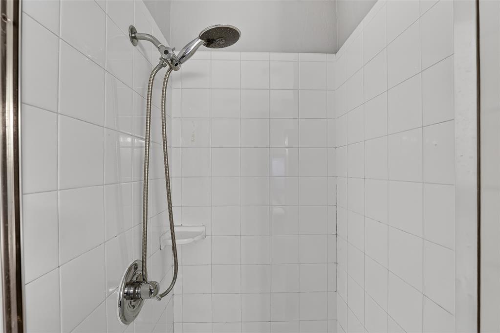1309 Ethan Lane Property Photo 20