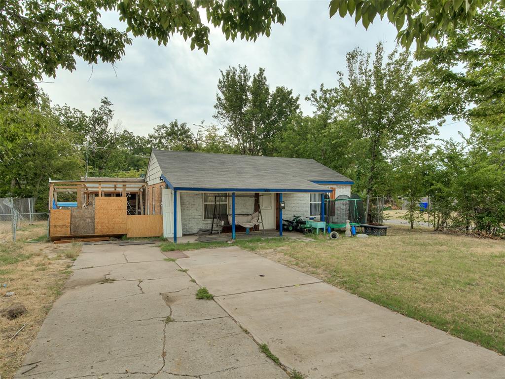 300 N Base Avenue Property Photo 1