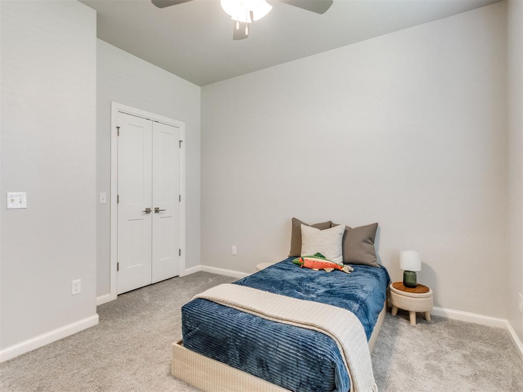 1124 Colonial Avenue Property Photo 8