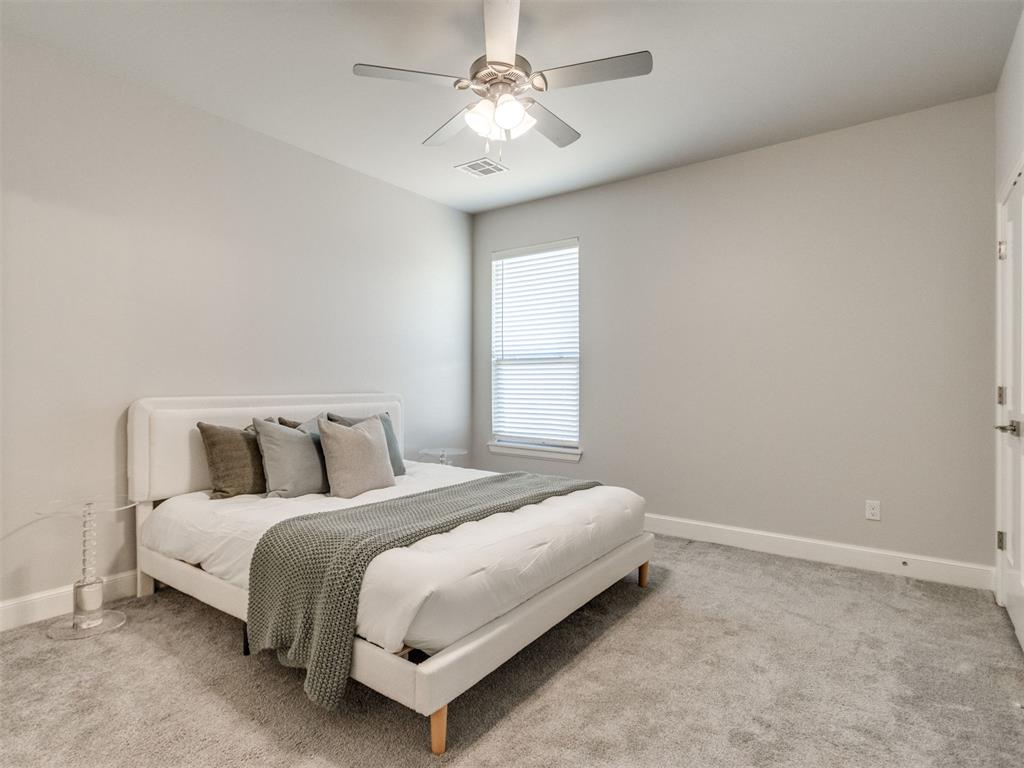 1124 Colonial Avenue Property Photo 46