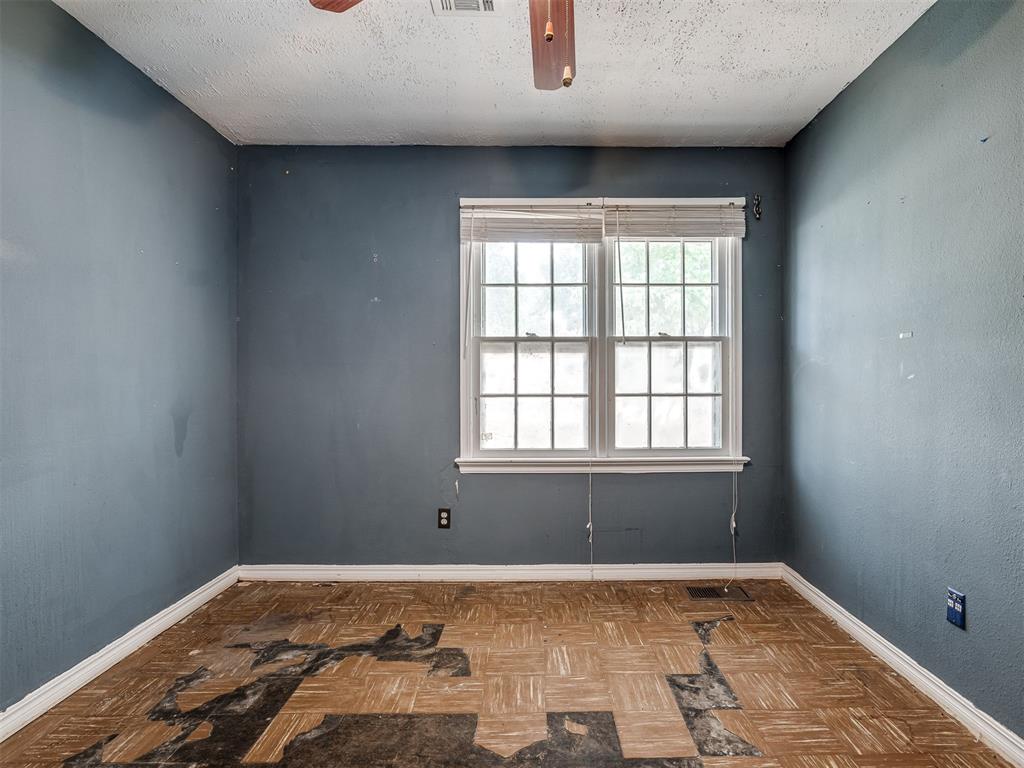 3101 Parklawn Drive Property Photo 27