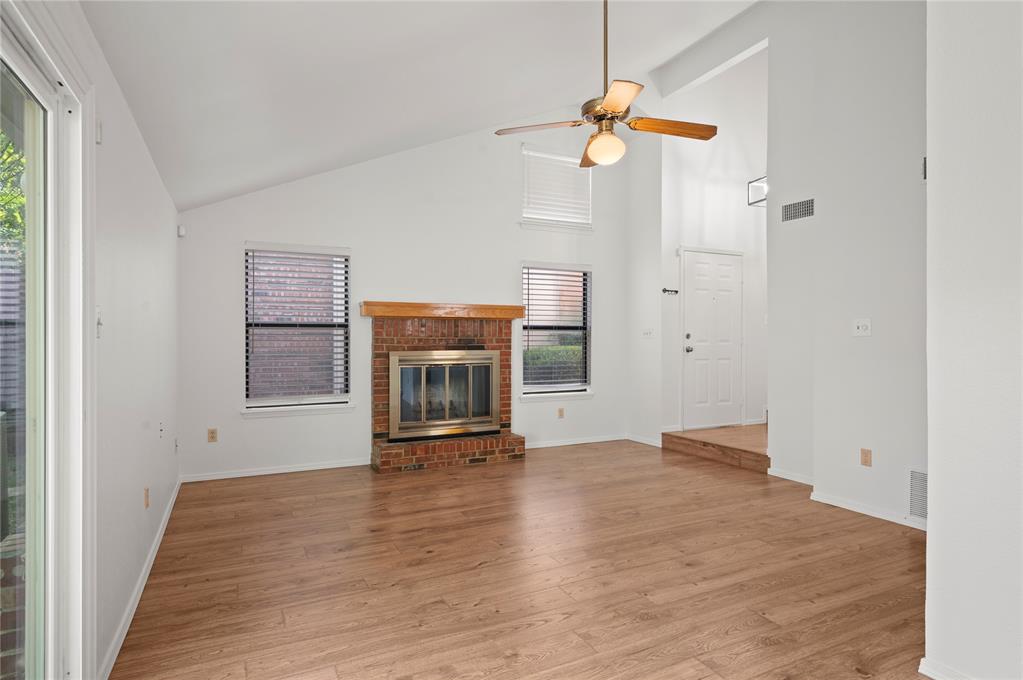 13047 E 28th Place Property Photo 6