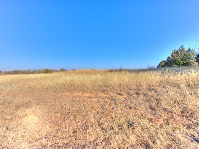S Broadway Property Photo 1