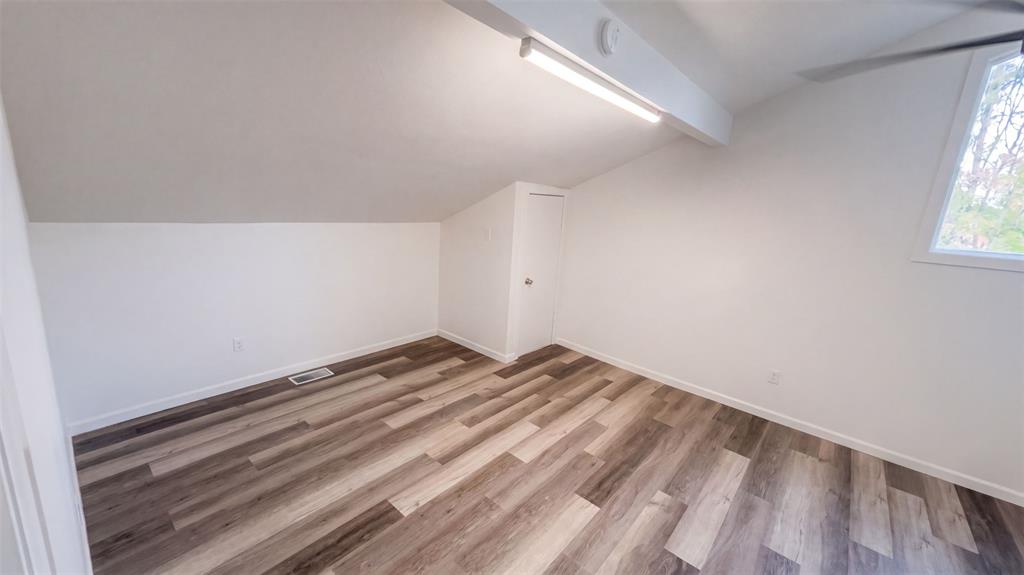 2114 Nw 55th Street Property Photo 13