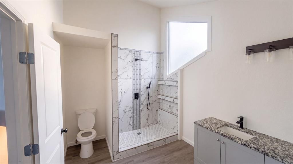 2114 Nw 55th Street Property Photo 16