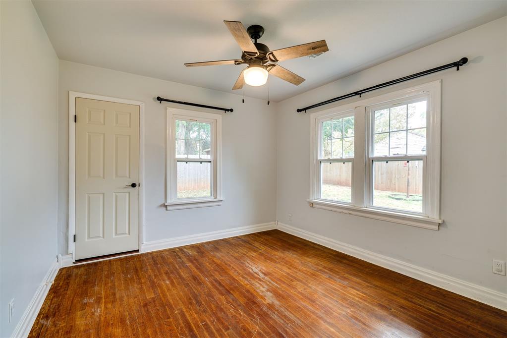 1608 Nw 42nd Place Property Photo 25