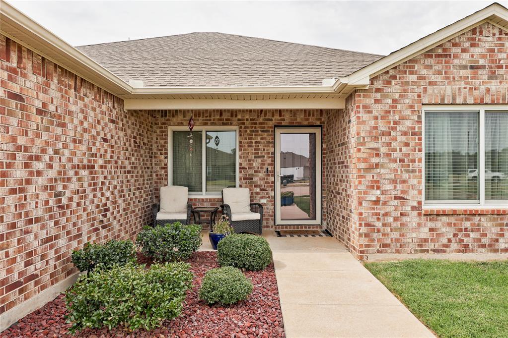 1003 N Scouts Court Way Property Photo 6