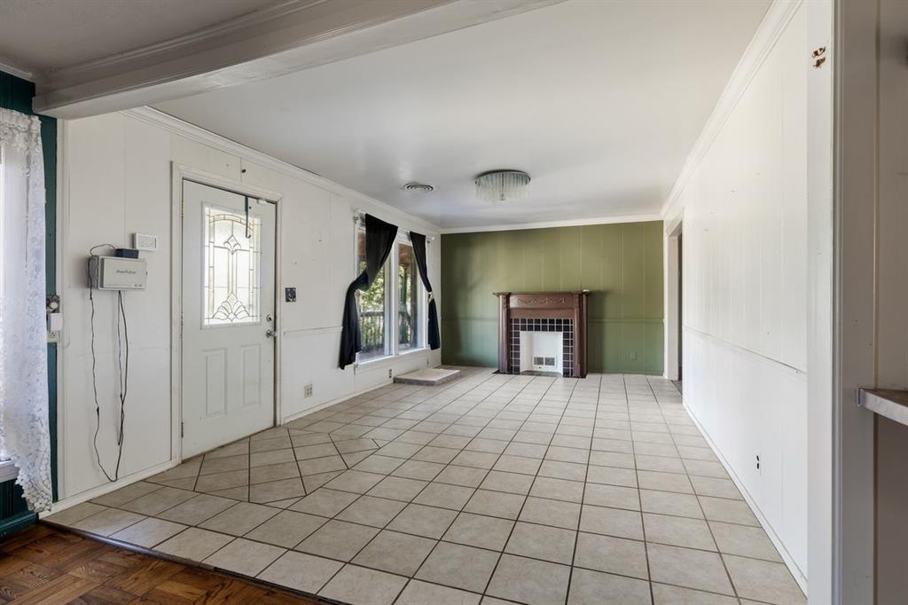 1004 Nw Laird Avenue Property Photo 2