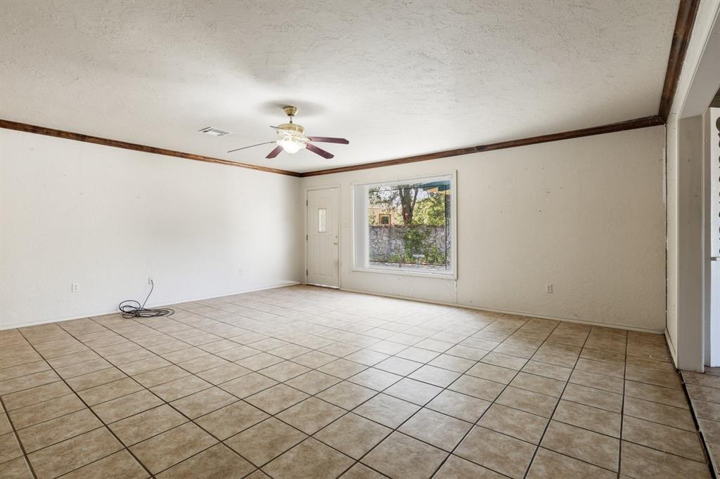 1004 Nw Laird Avenue Property Photo 7