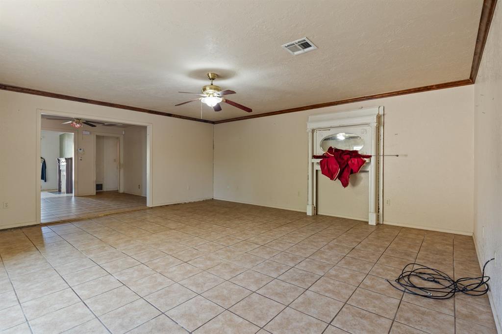 1004 Nw Laird Avenue Property Photo 8