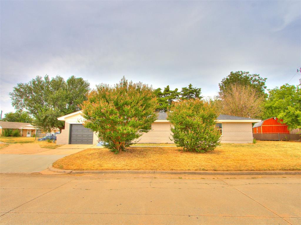 700 Butler Street Property Photo 3