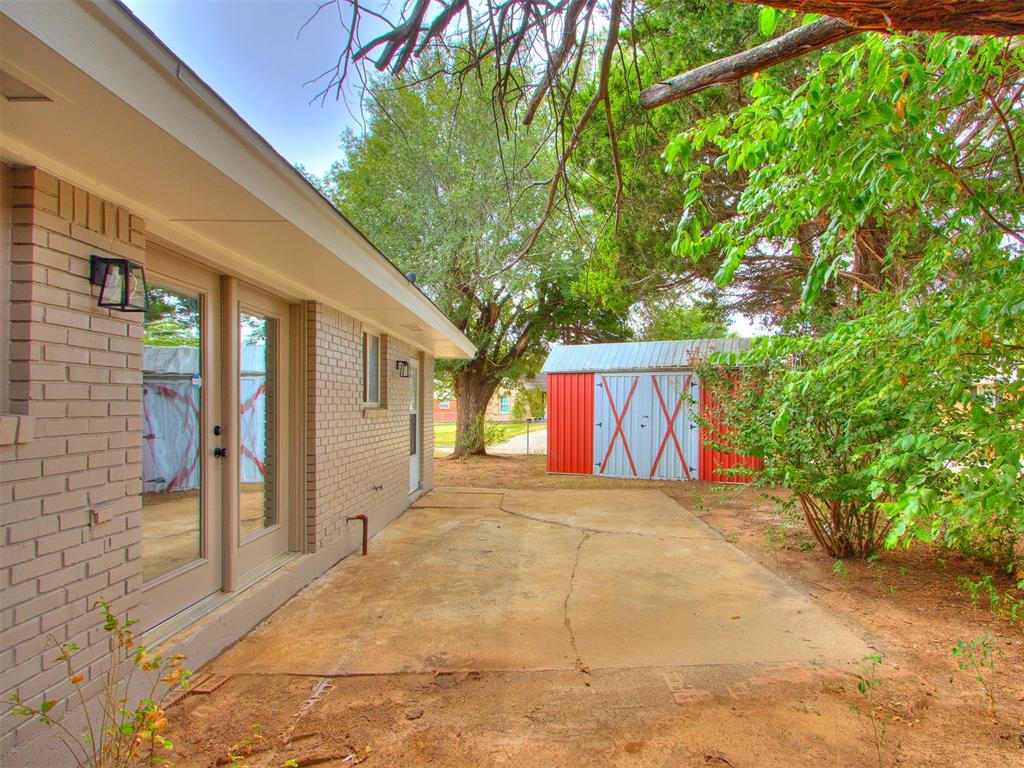 700 Butler Street Property Photo 7