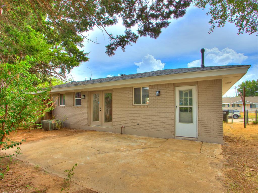 700 Butler Street Property Photo 8