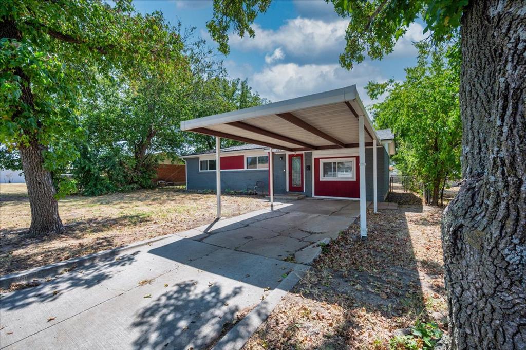 604 Sw 14th Street Property Photo 3