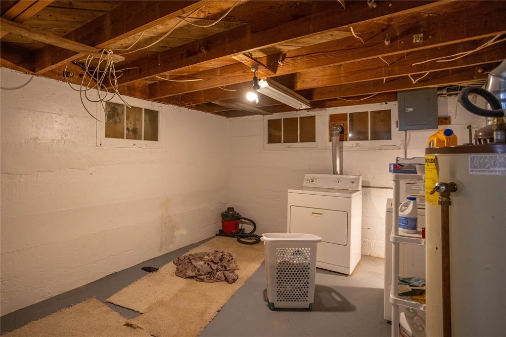400 N State Street Property Photo 19