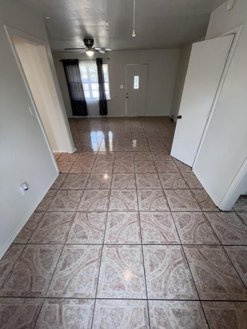 1229 Ne 44th Street Property Photo 4